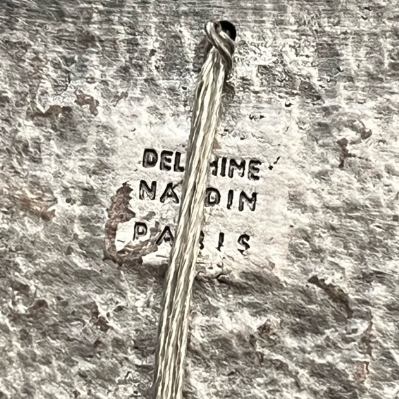 French Designer Delphine Nardin brooch pin - Picture 6 of 7